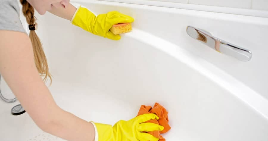 Alternatives for cleaning jetted tubs